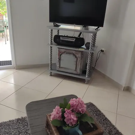 Mimi شقة أوميس