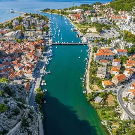 Mimi Omiš