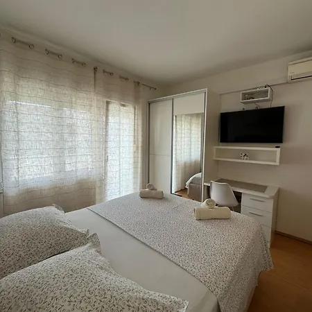 Mimi Apartman *