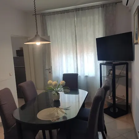 Mimi Apartman