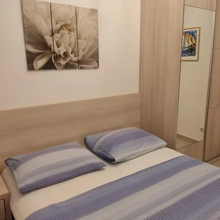 Apartment Mimi Omis